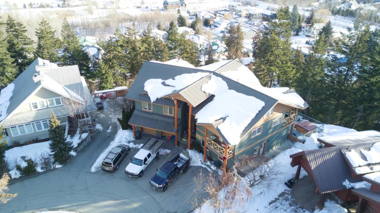Greenwood Country Inn Pemberton Extérieur photo
